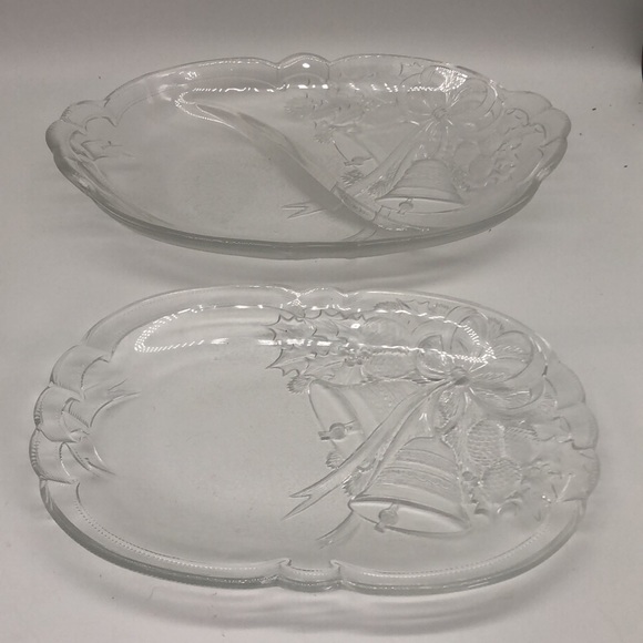 Holiday Glass serving trays with bells - Picture 4 of 4